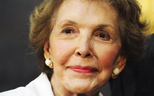 Morre Nancy Reagan ex-primeira dama dos EUA