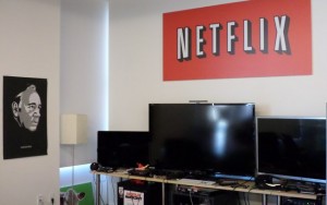 Netflix começa a bloquear usuários que assistem filmes indisponíveis em seu país
