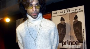 Prince Rogers Nelson, mais conhecido como Prince, foi encontrado morto em seu estúdio de gravação nesta quinta-feira (21), 