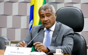 Romário desiste de se candidatar a prefeito e deixa presidência do PSB do Rio