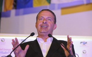 Comprador de avião era "entregador" de propina de Eduardo Campos, diz PF