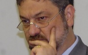 Senadores oposicionistas pedem afastamento do ministro Alexandre de Moraes 