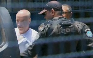 Eike Batista é levado para depor na superintendência da PF no Rio